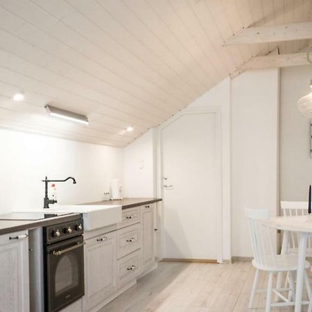 Best Stay- Paernu With Garden Екстериор снимка